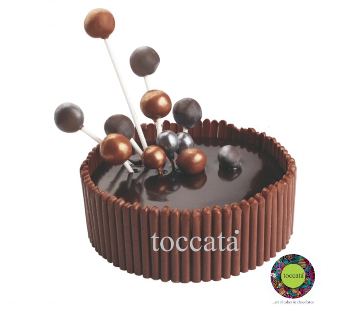 TOCCO NUTS CAKE